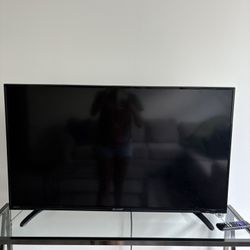 Roku Tv  40” Inch  