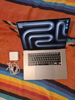 Apple MacBook Pro 16" i9 32GB 512GB SSD AMD Radeon Pro 5500M — Very Good