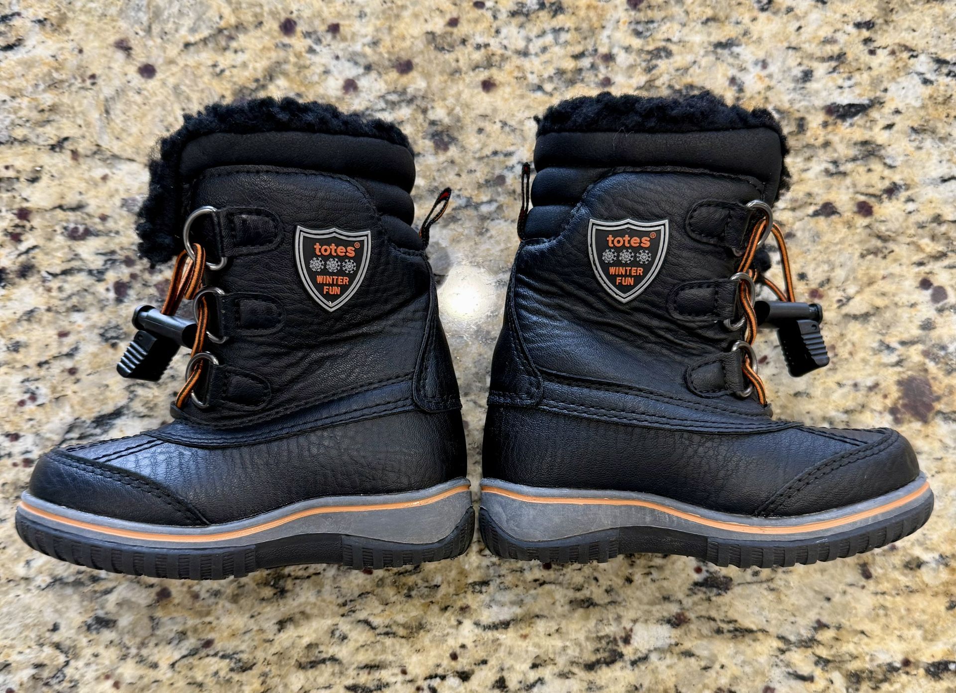 Totes Toddlers Snow Boots (Size 6M)