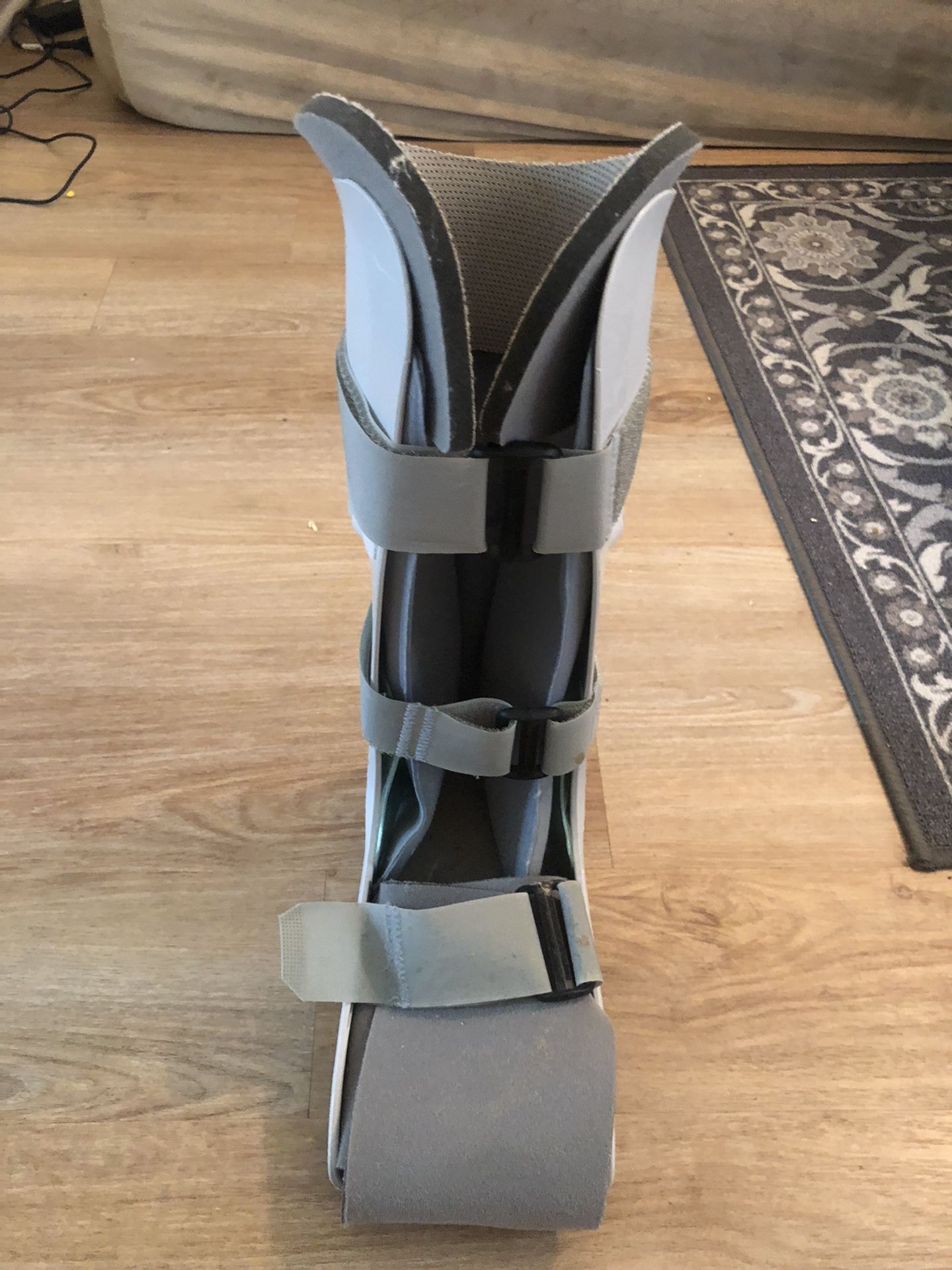Standard Aircast AirSelect Walker Brace/Walking Boot