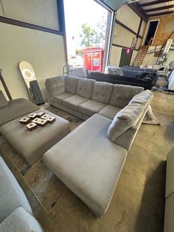 Gray Fabric Sectional Sofa with Chaise