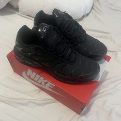 Nike Air Max Plus 