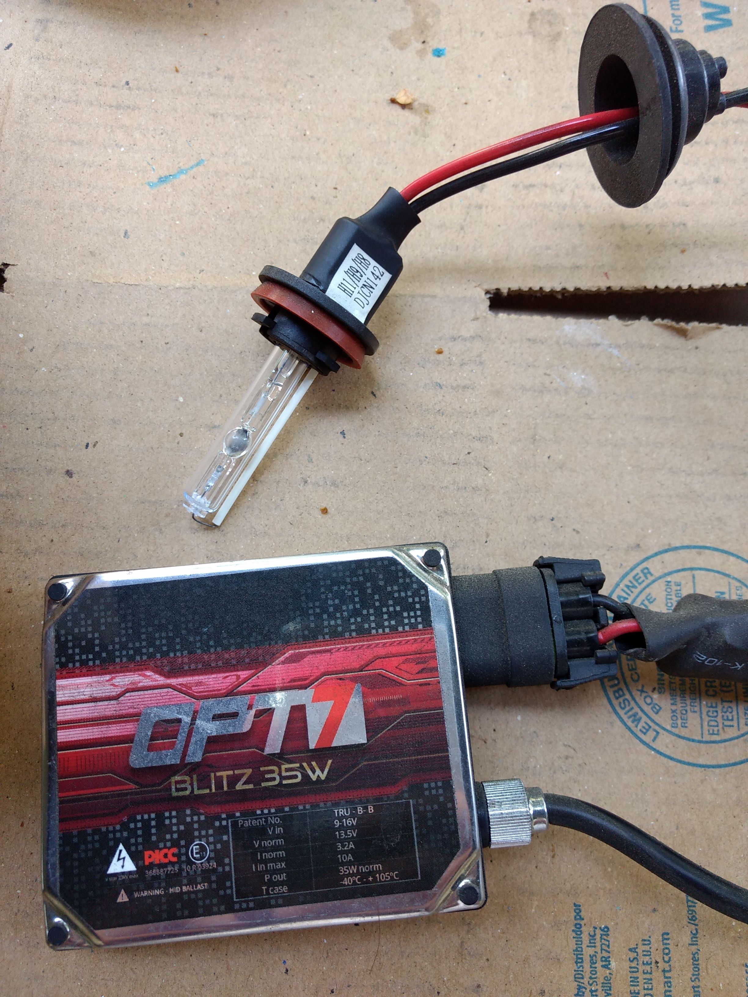 OPT7 Blitz 35w HID Light Kit H11 H9 H8 6000K Low Beam