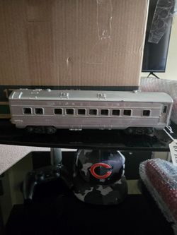 Lionel train lot