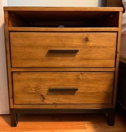 Real wood night stand - Dovetail joints - with scuff on top