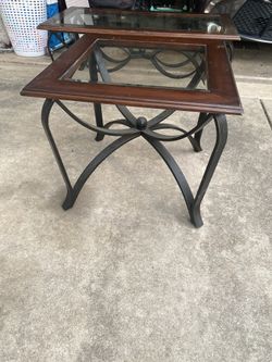 Center And And Table 