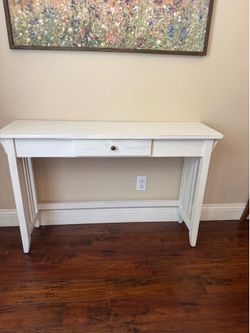Entryway table