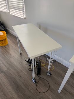 IKEA LAGKAPTEN Desk / Table – White Top + ADILS Legs