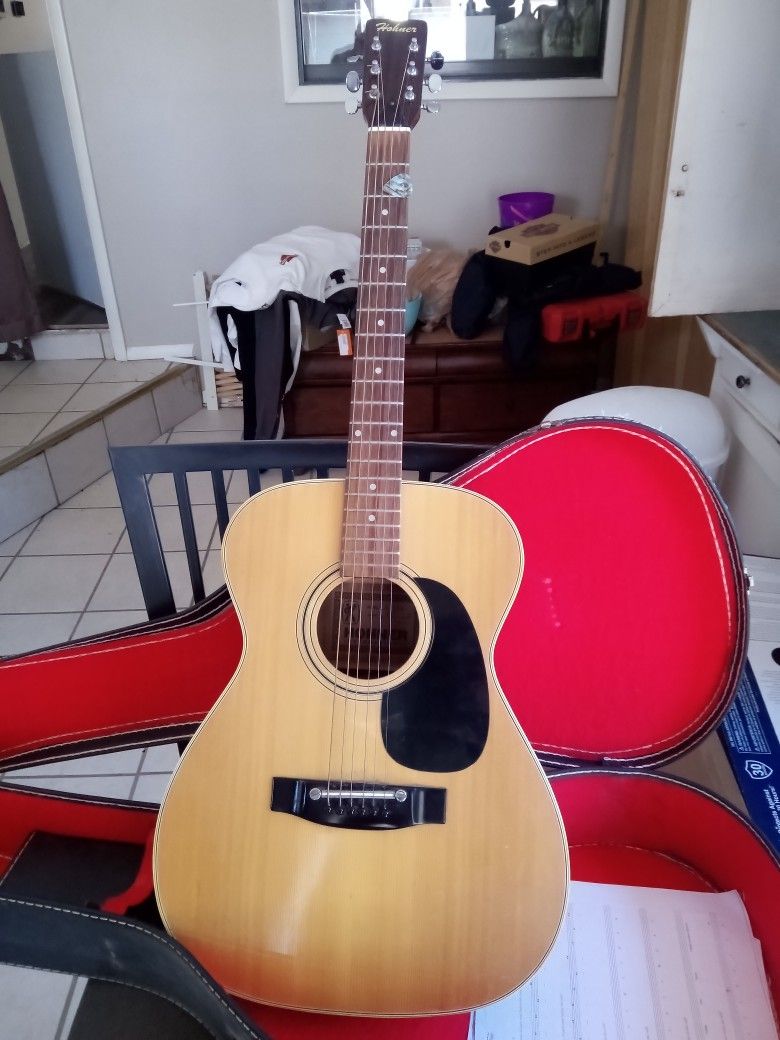 Hohner Guitar