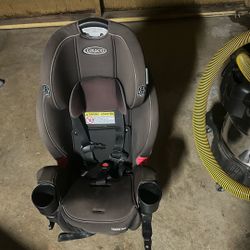 Graco Car seat 