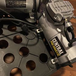 (2) Airbrush Compressor And Kit 