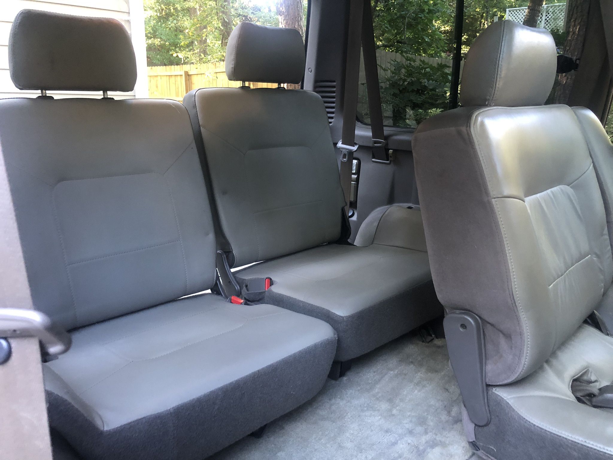 1999 Mitsubishi Montero