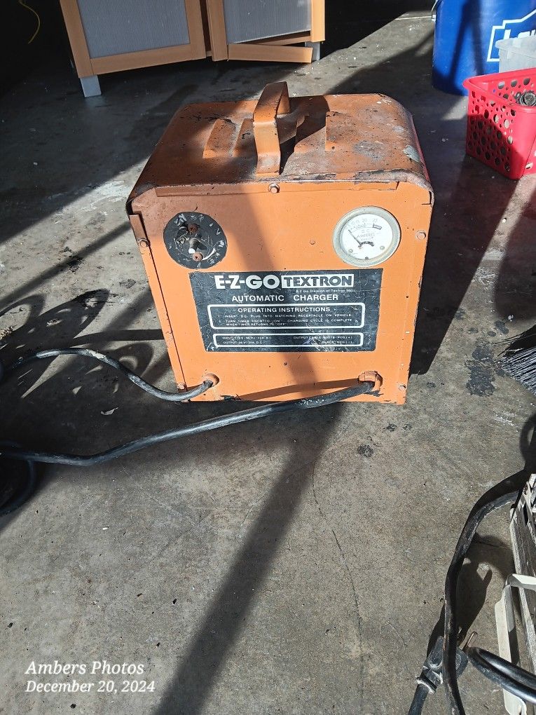 E-Z-GO TEXTRON Automatic Charger