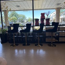 4 Elegant Black And Gold Bar Stools 