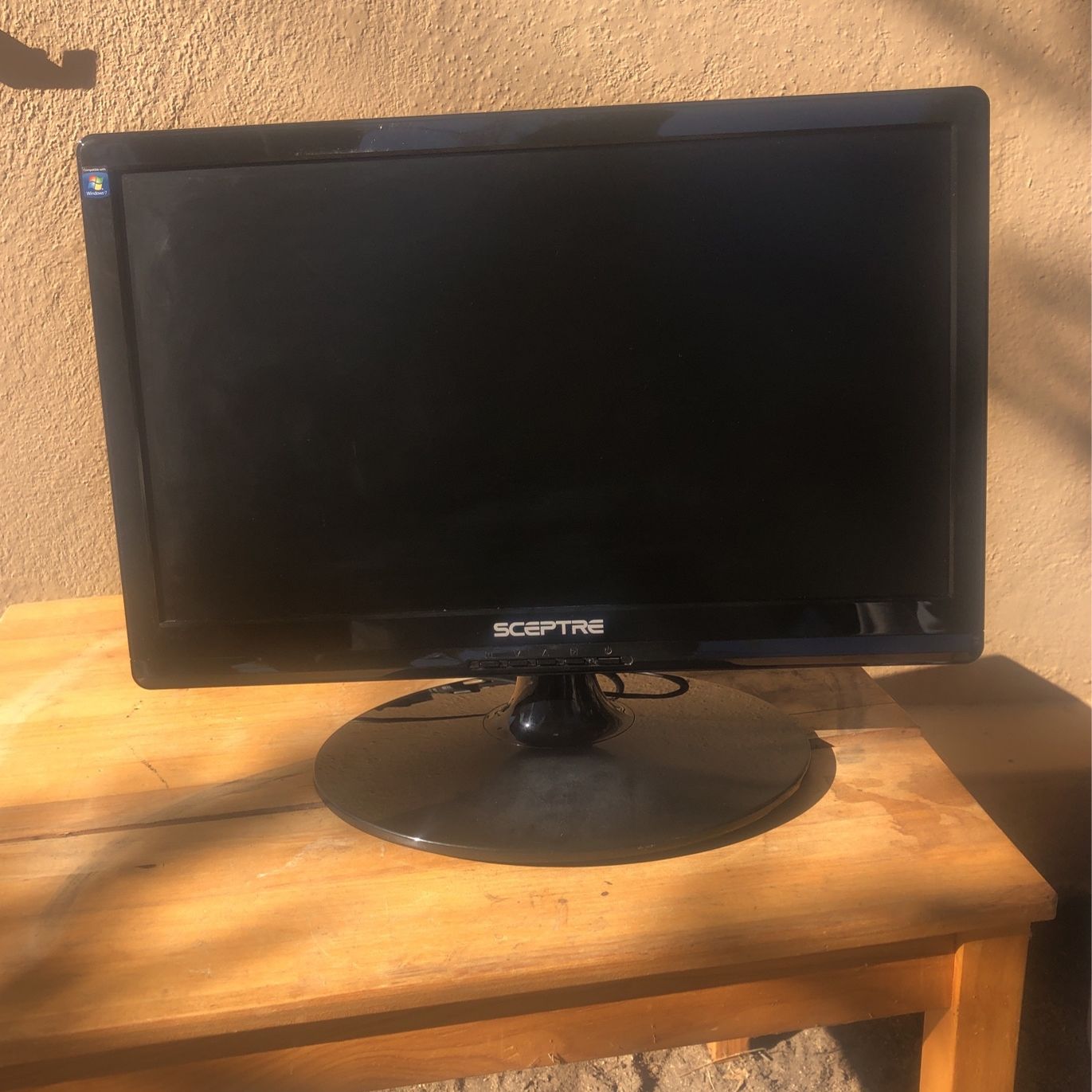 Sceptre Computer Monitor