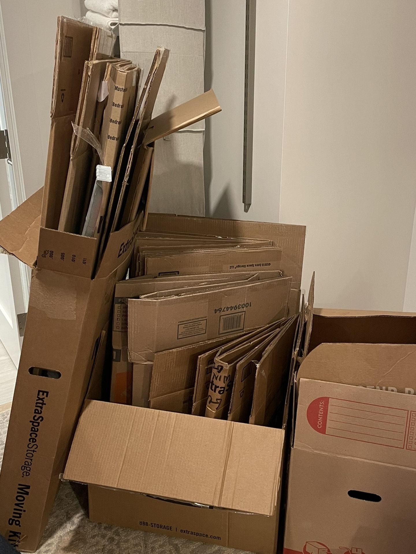 Moving Boxes - Wardrobe, Medium and Small Boxes