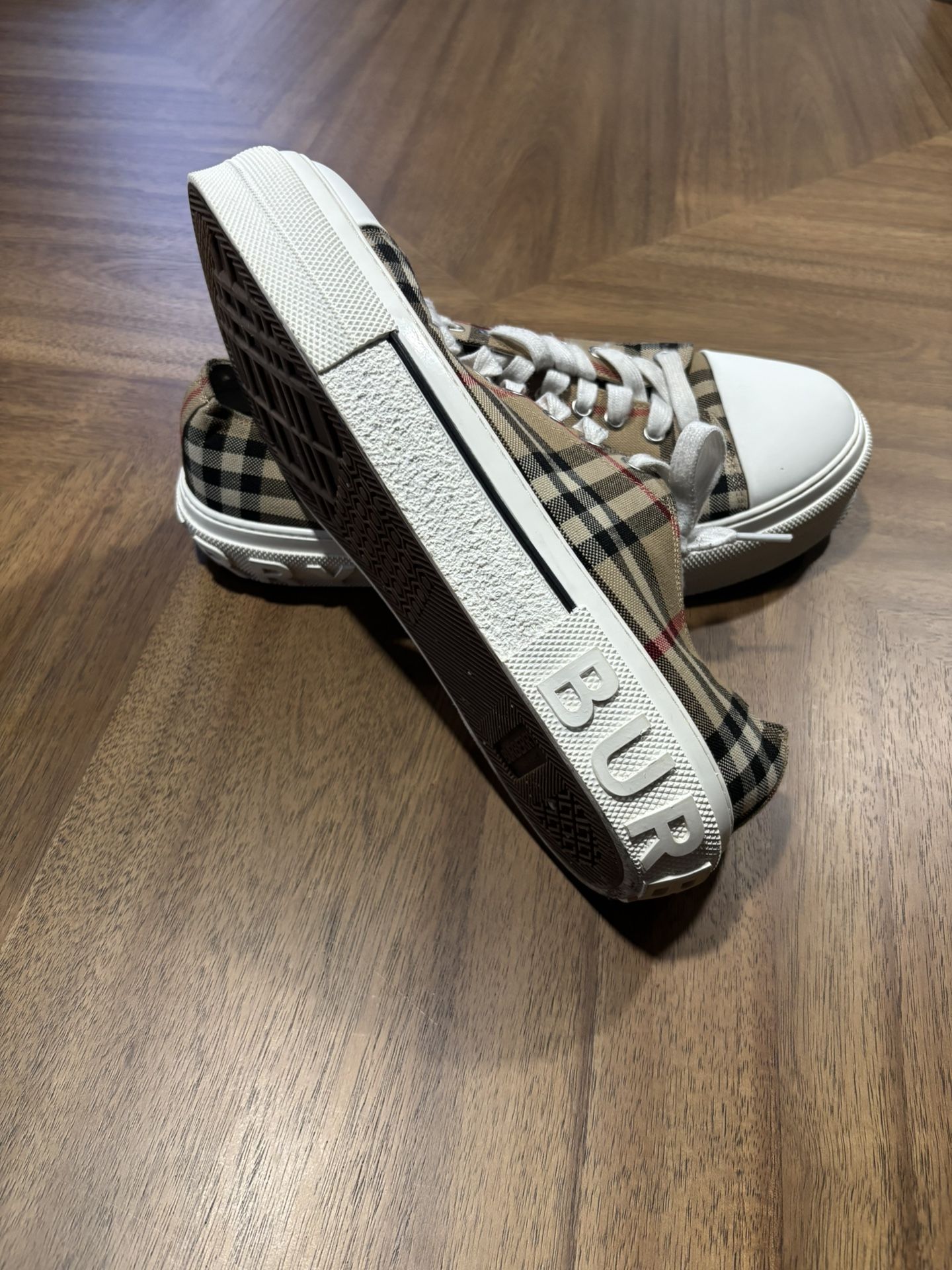 Burberry Shoes