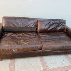 R&H Sofa 