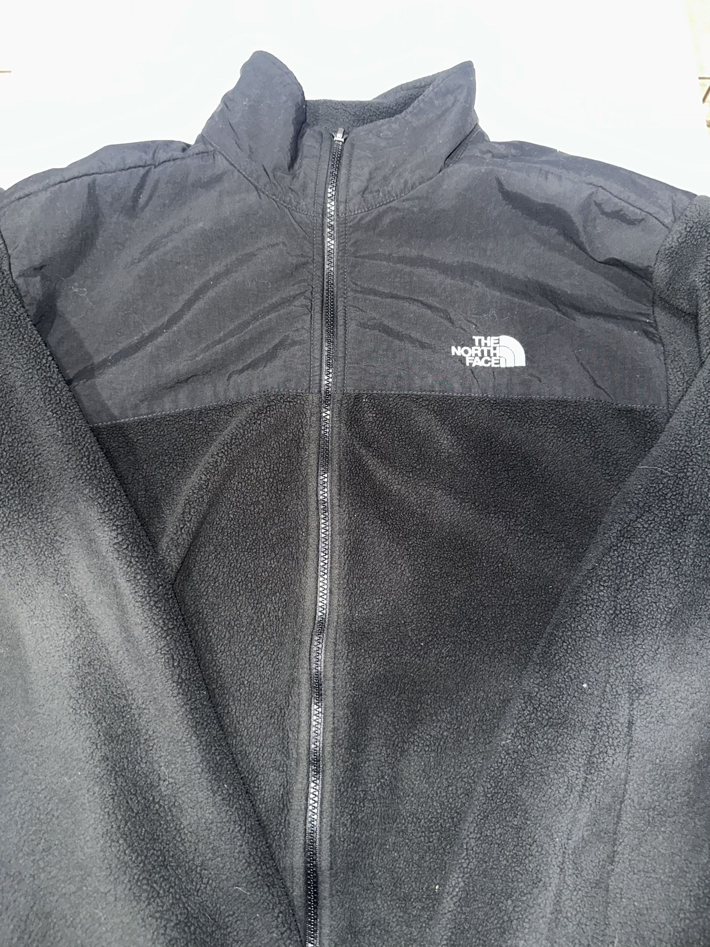 The North Face Denali Black Men’s L Fleece Jacket
