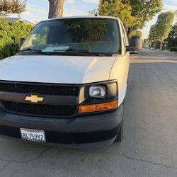 Chevy Express Van 2(contact info removed)