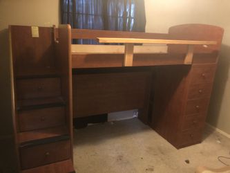 Deluxe Bunk Bed
