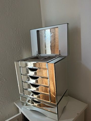 Jewelry Box