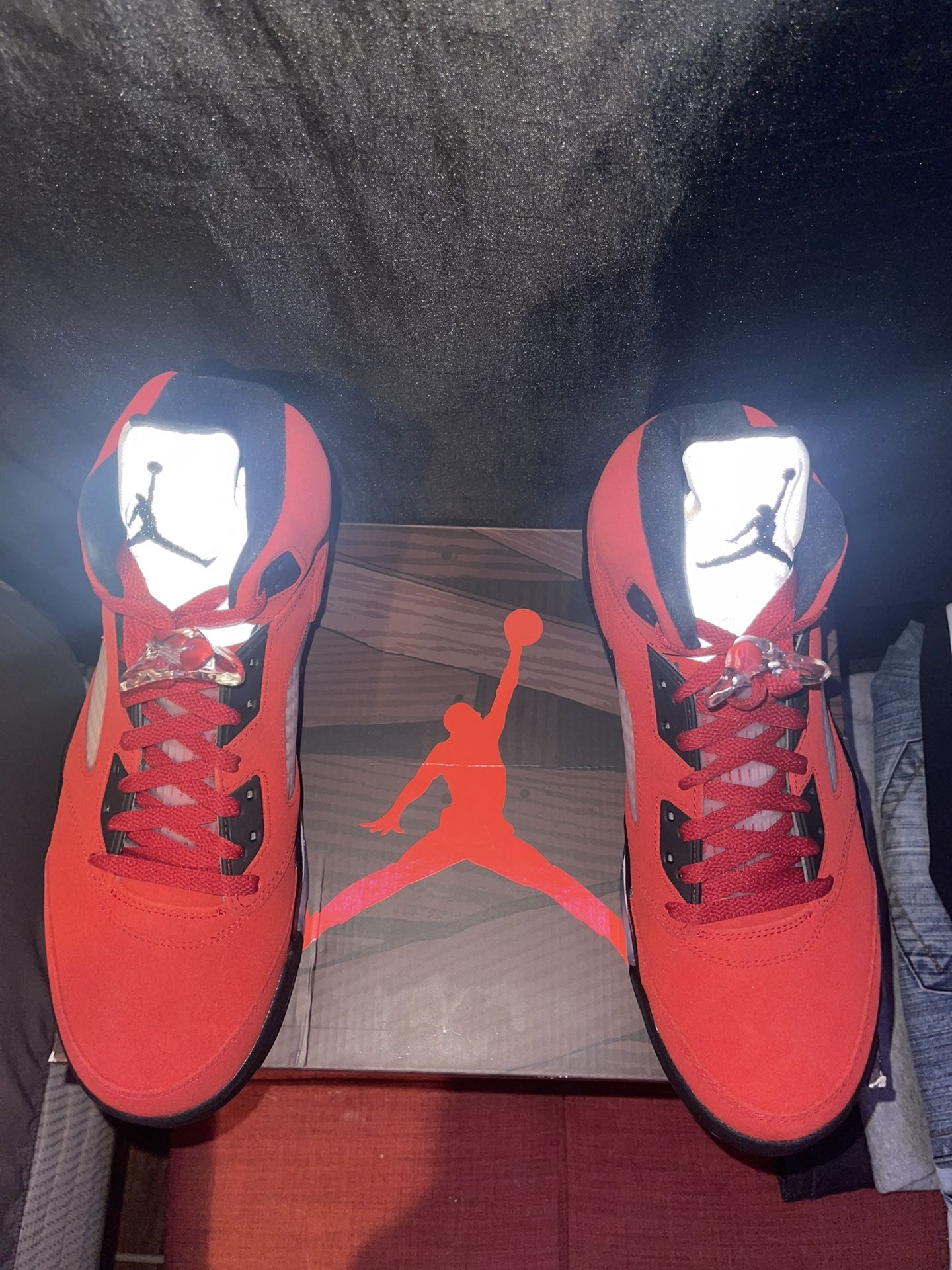 Nike Air Jordan Retro 5 (Raging Bull)
