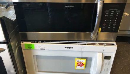 Brand New Frigidaire Over the Range Microwave (Model:FGMV155CTF) F96ZA