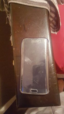 Samsung galaxy s6 edge 32gb t-movil $280. OBO