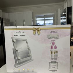 Light-Up Mirror Set with Beauty Blenders, Brushes, Headband & Brush Organizer