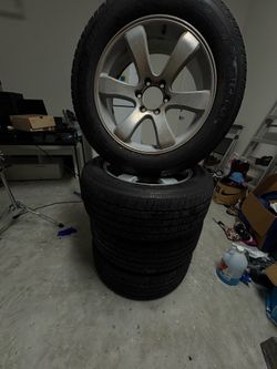 Jus trying to get them out the way I can go lower I got all bolts or I’m down for trade