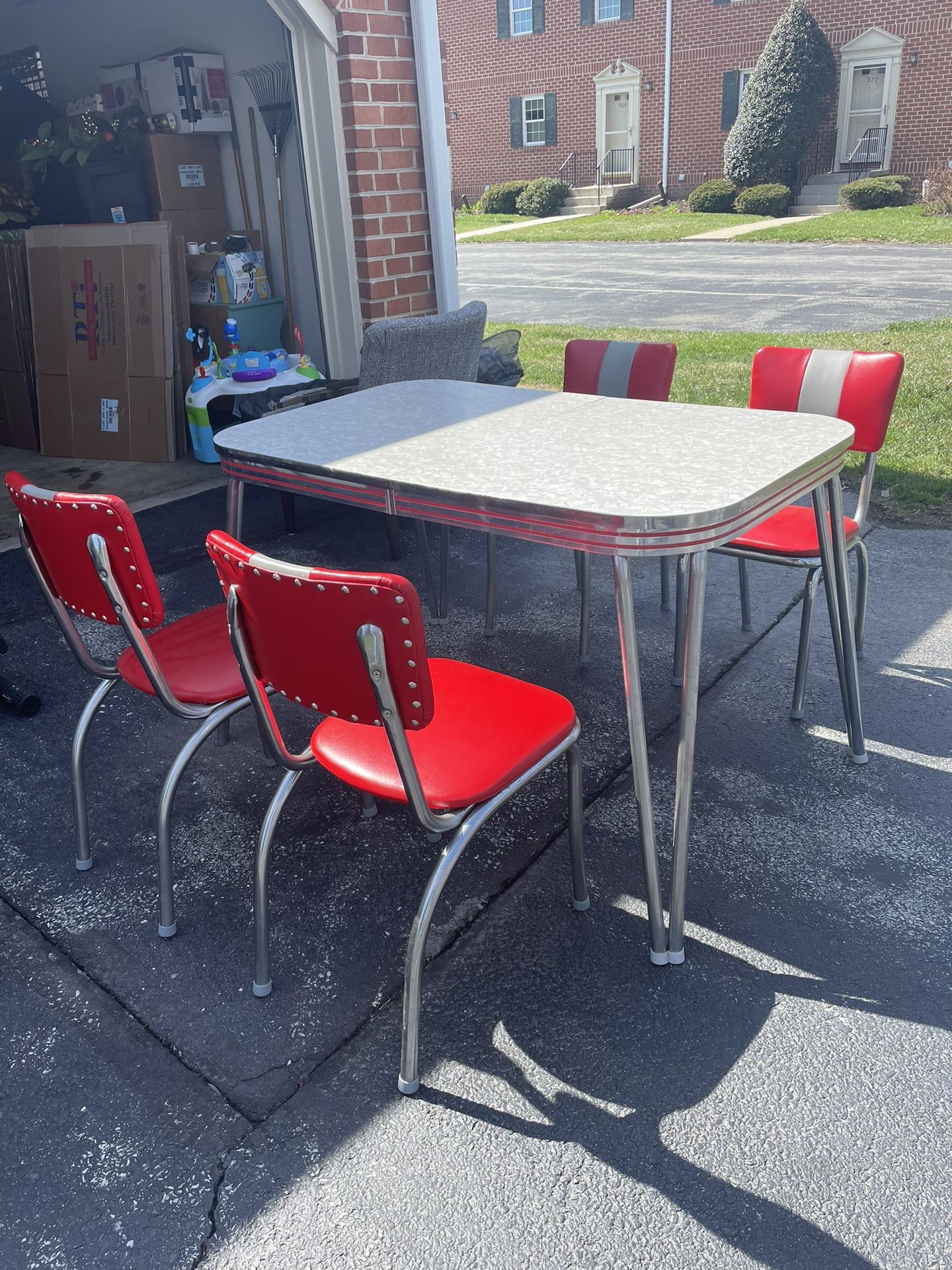 Vintage Retro 1950s 1960s Chrome Formica Kitchen Dining Table and Chairs