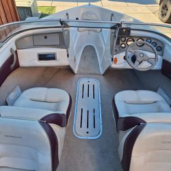 1999 CROWNLINE BOAT