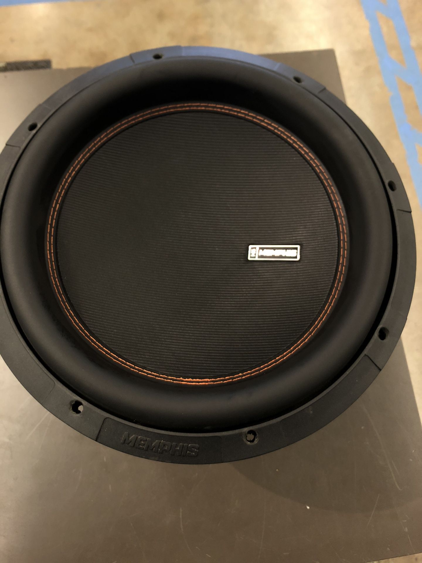 Memphis Audio M612D4 12” sub 700 watts RMS 1400W peak 4-ohm coil no trades pick up in Tacoma