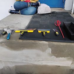 Mud Pan And Knife Set