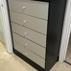 Five Drawers Dresser 