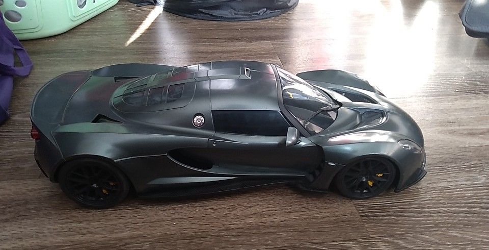 Henessey Venom GT Remote Control Car