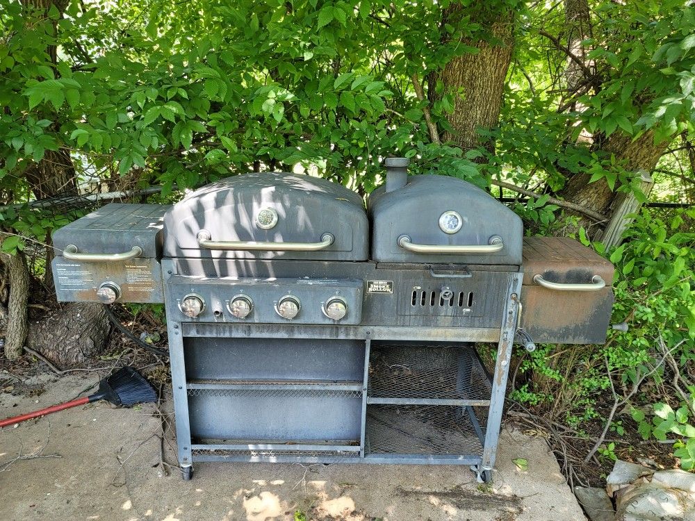 Large Gas Grill And Charcol