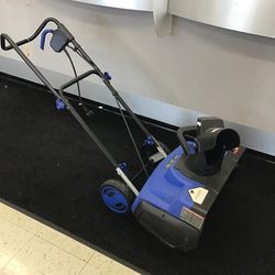 SnowJoe Snowblower