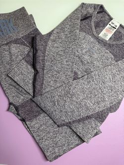 Gymshark Woman’s Flex Set