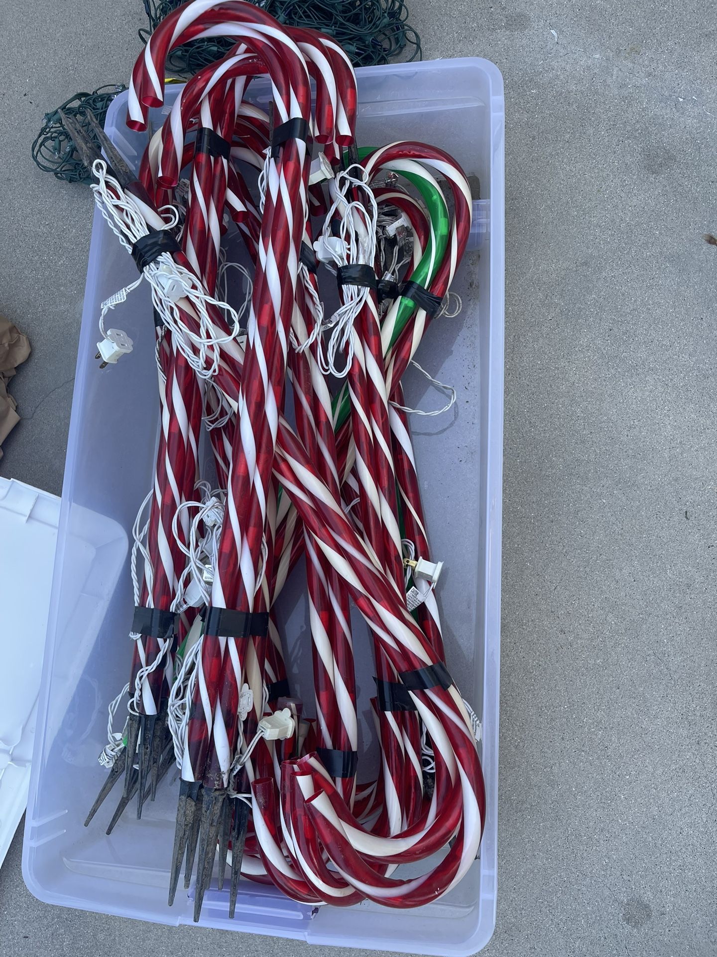 Candy Cane Light Up For Yard Christmas 33 PCs