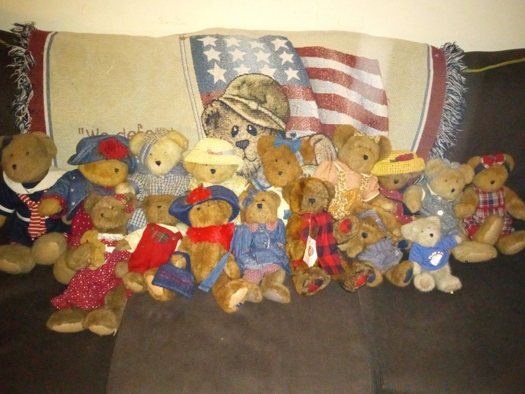 Boyds Bears Collection 