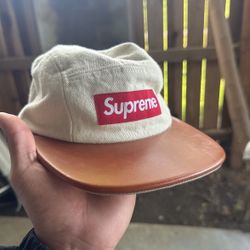 Supreme Hat 