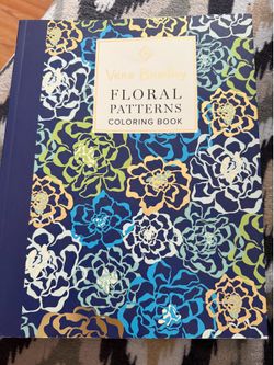 Vera Bradley Vera Bradley Floral Patterns Coloring Book (Design Originals) 40 Authentic Designs, 16 Gift Tags, & 8 Notecards, plus Pattern Guide, Art 