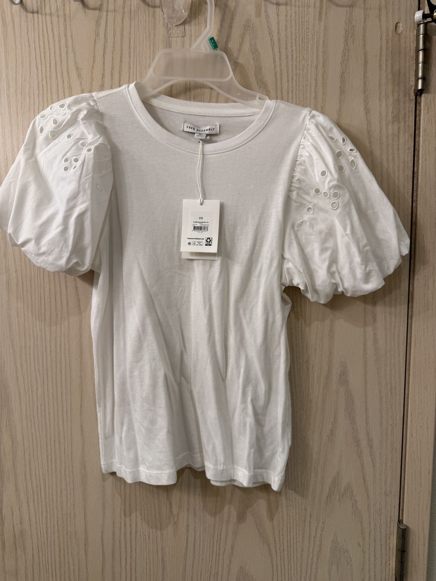 Women's shirt