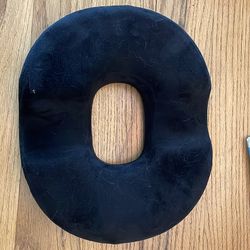 Memory foam spine protector pillow seat cushion