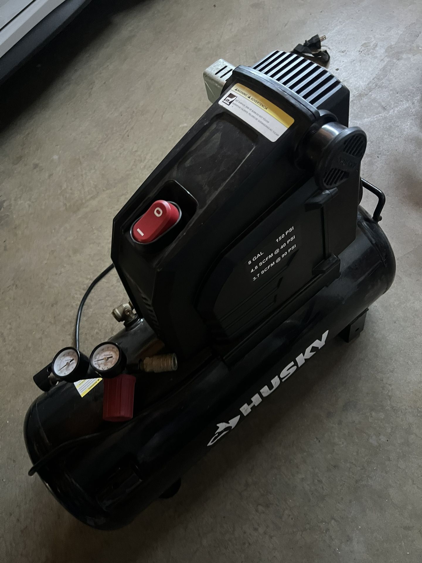8 Gallon Air Compressor