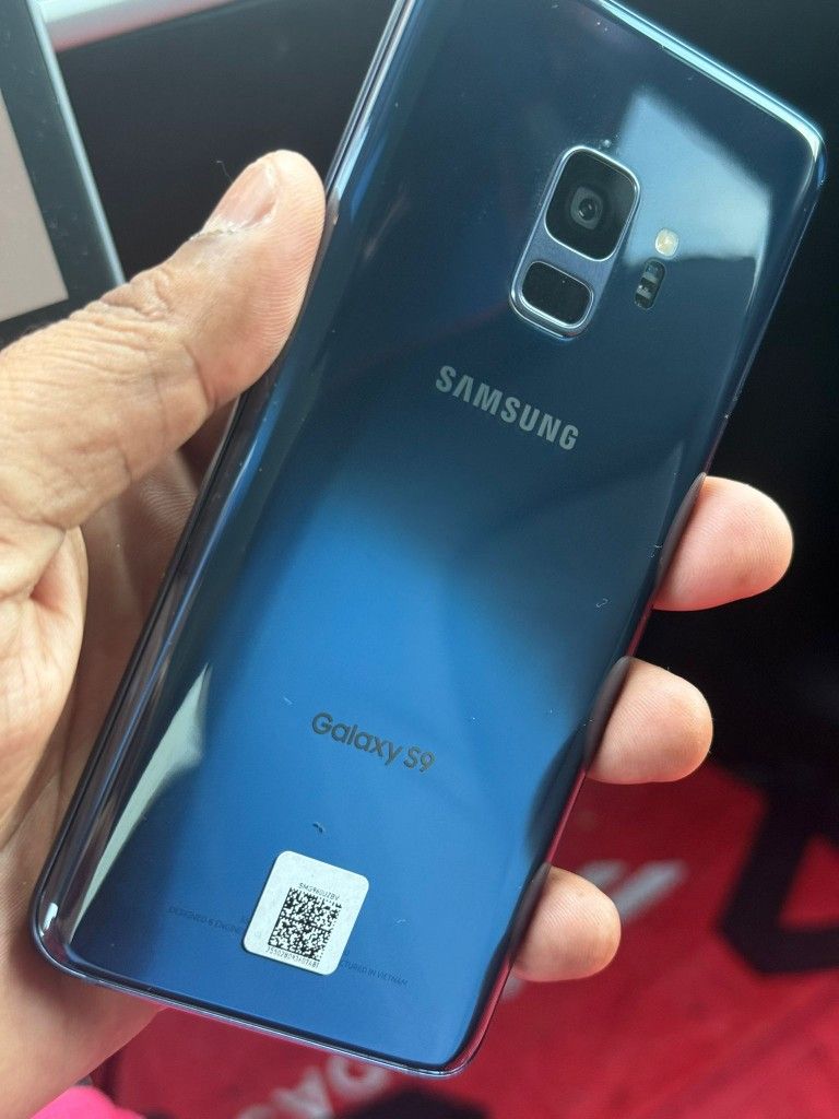 Samsung Galaxy S9 , Factory Unlocked, Excellent Condition