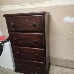 Dark Brown 4 Drawer Dresser