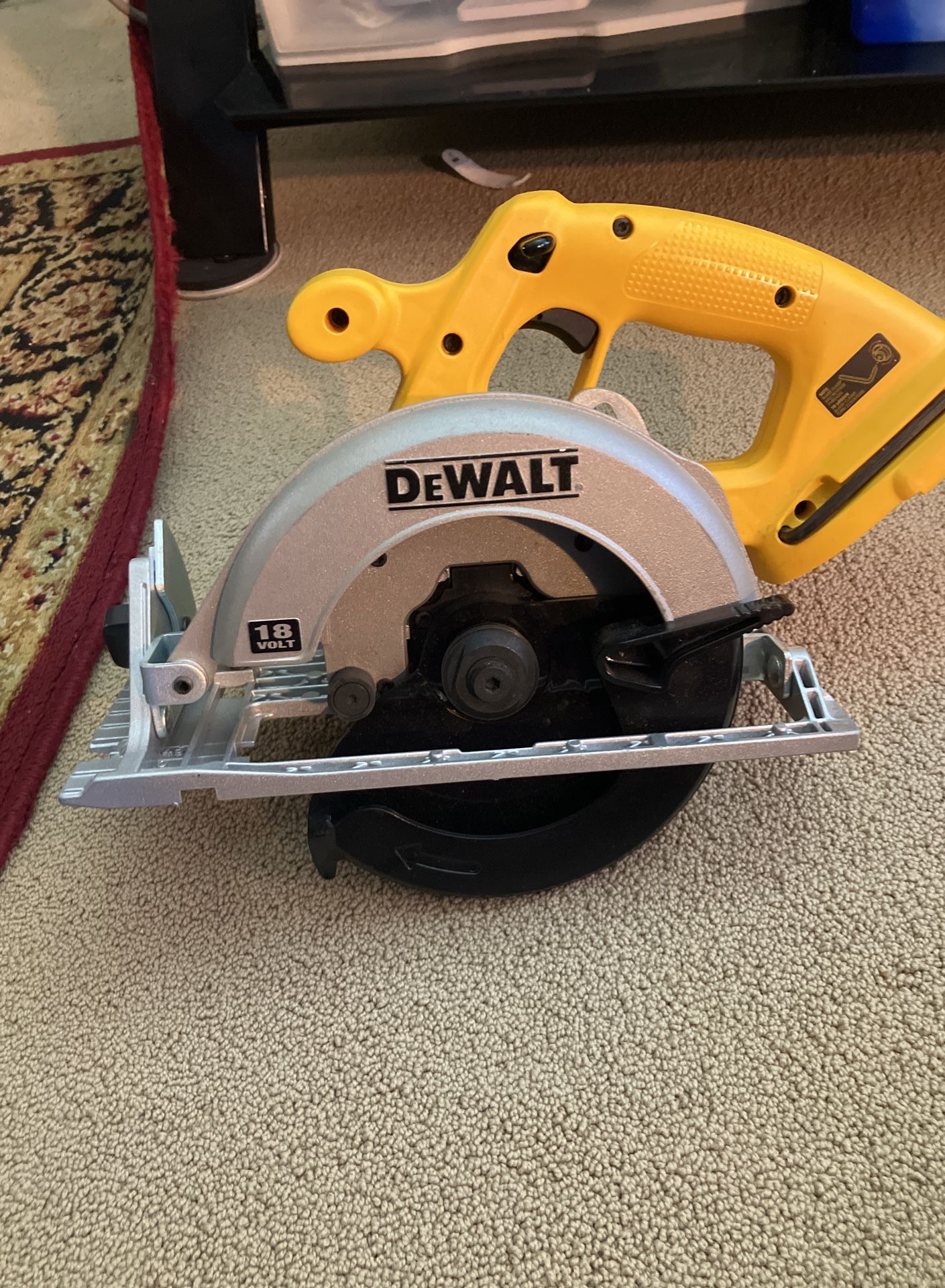 DeWalt Cordless 6 And 1/2 Inches Circular Saw
